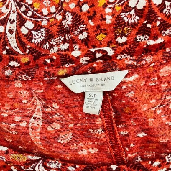Lucky Brand patterned scoop neck short sleeve relaxed fit top, size S. - Picture 7 of 7
